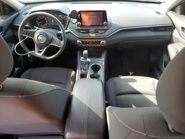 2022 NISSAN ALTIMA SV  