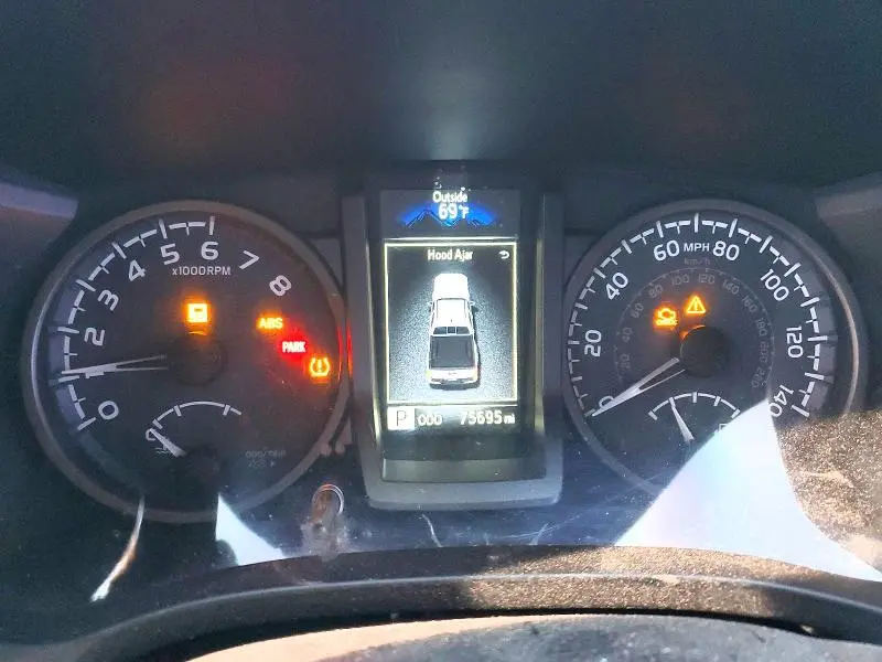 2018 TOYOTA TACOMA DOUBLE CAB  