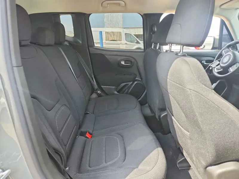 2021 JEEP RENEGADE LATITUDE  