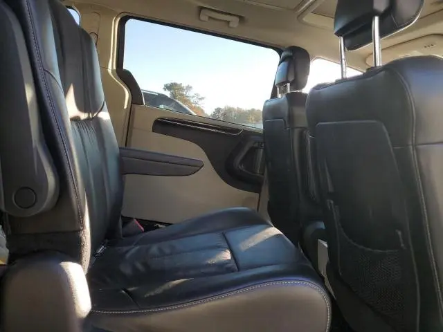 2016 CHRYSLER TOWN & COUNTRY LIMITED PLATINUM  
