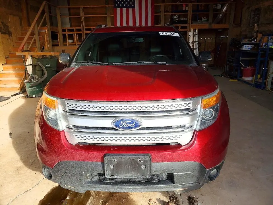 2015 FORD EXPLORER XLT  