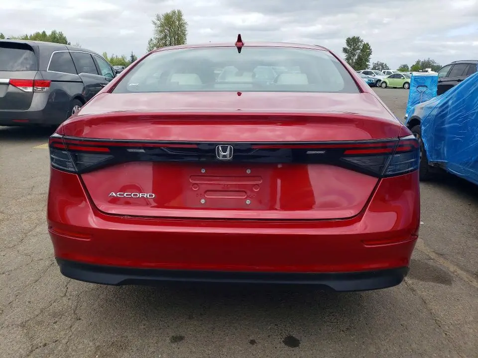 2025 HONDA ACCORD LX  