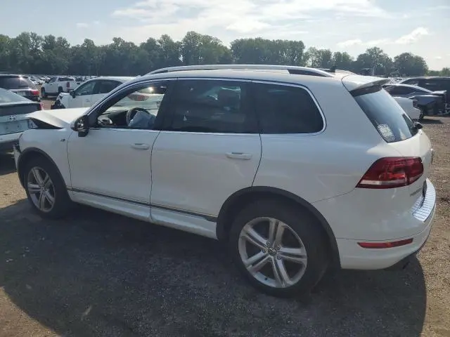 2014 VOLKSWAGEN TOUAREG V6  