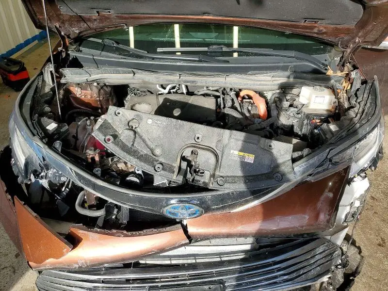 2022 TOYOTA SIENNA LIMITED  