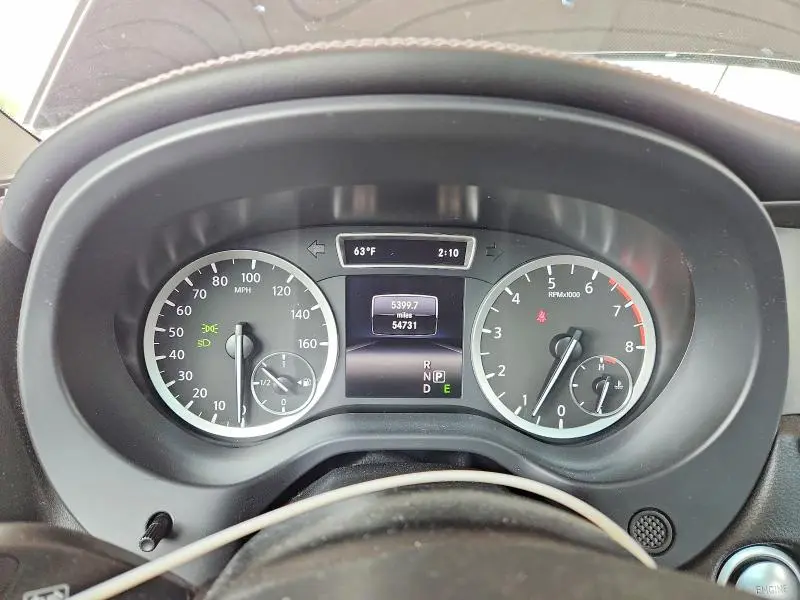 2017 INFINITI QX30 PREMIUM  