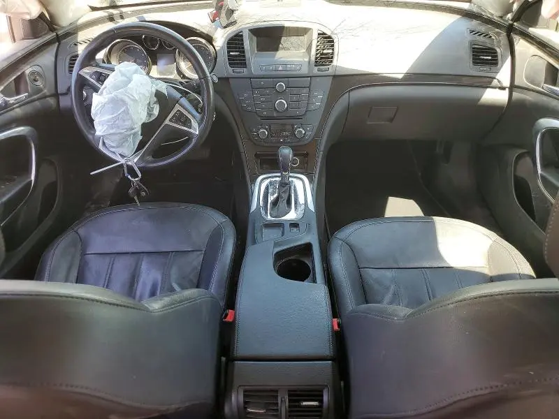2011 BUICK REGAL   