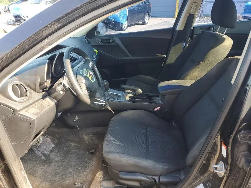 2011 MAZDA 3 I  