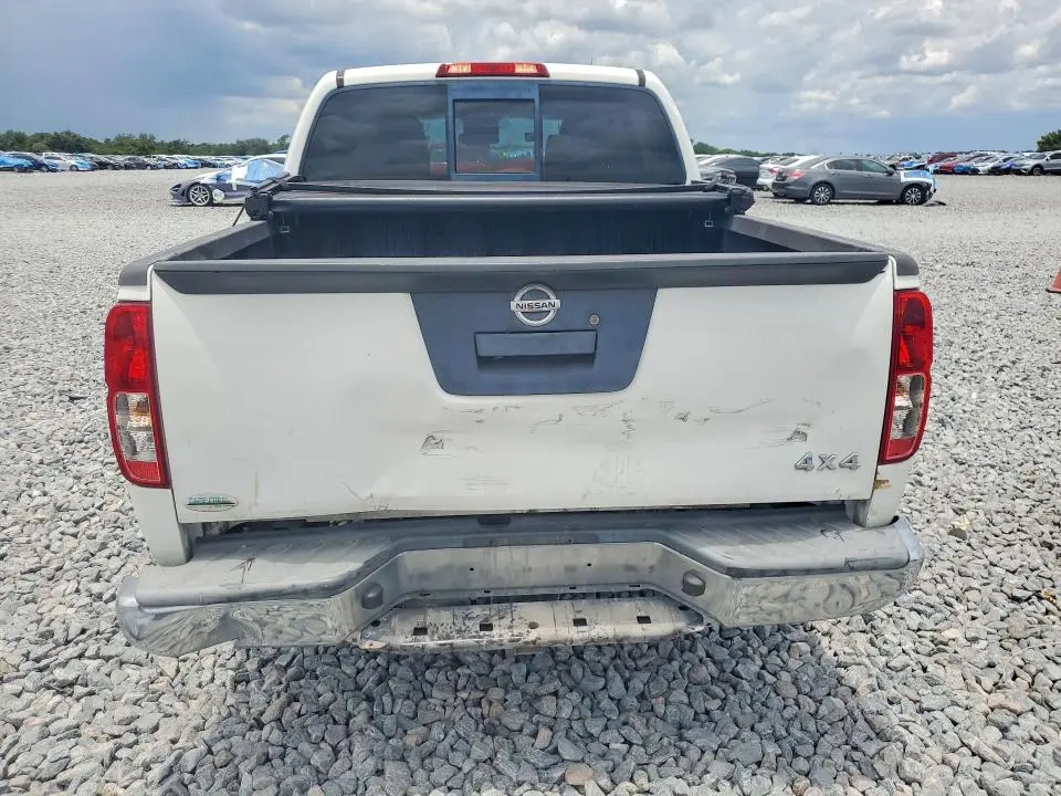 2019 NISSAN FRONTIER SV  