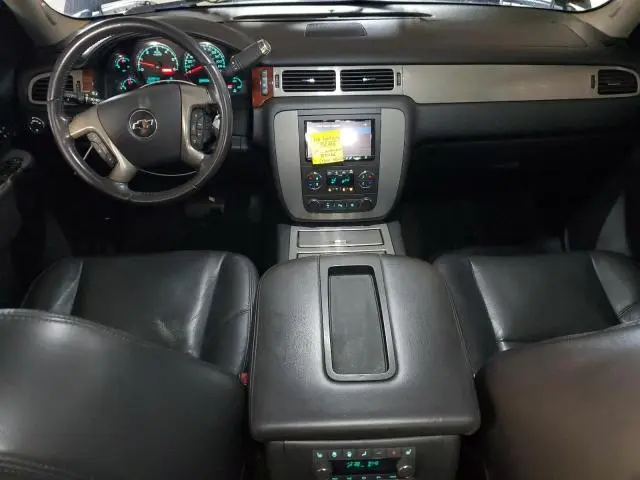 2010 CHEVROLET TAHOE K1500 LTZ  