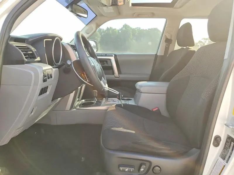 2011 TOYOTA 4RUNNER SR5  