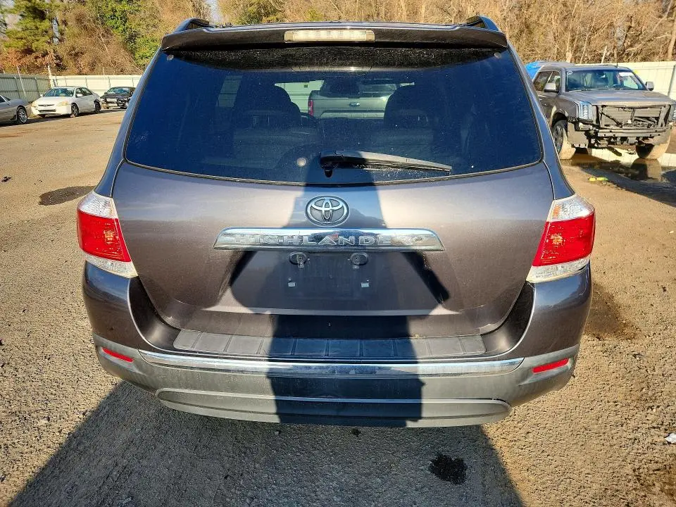 2012 TOYOTA HIGHLANDER LIMITED  