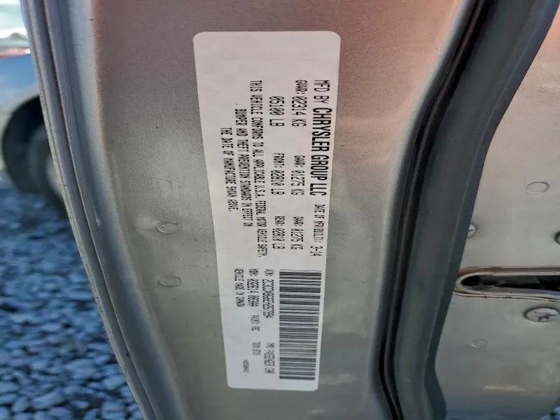 2014 DODGE CHARGER SE  