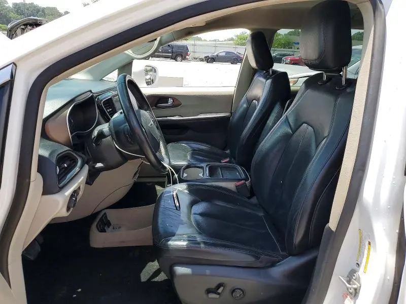 2019 CHRYSLER PACIFICA TOURING L  
