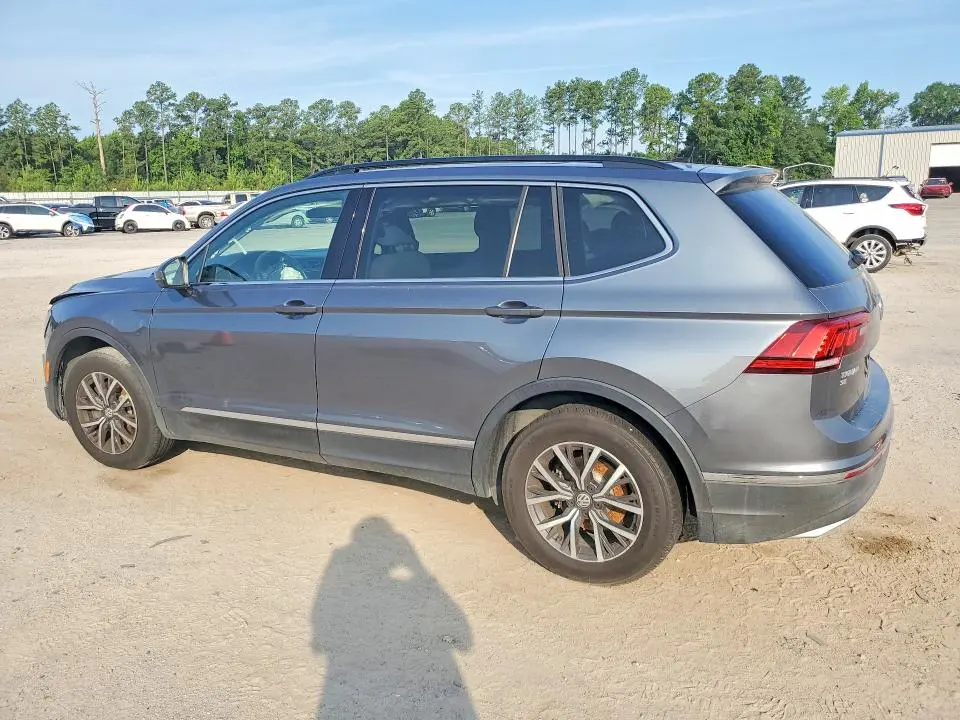 2018 VOLKSWAGEN TIGUAN SE  