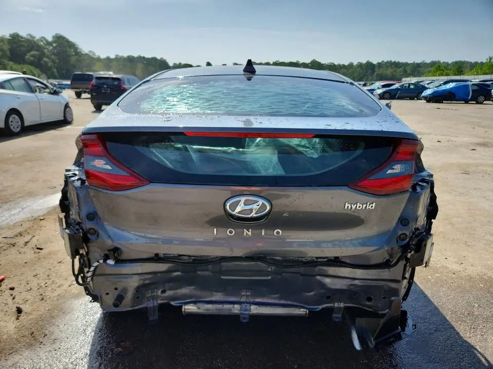 2018 HYUNDAI IONIQ SEL  