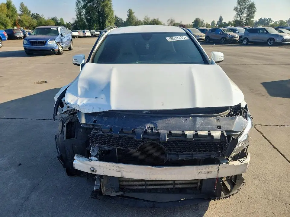2018 MERCEDES-BENZ CLA 250 4MATIC  