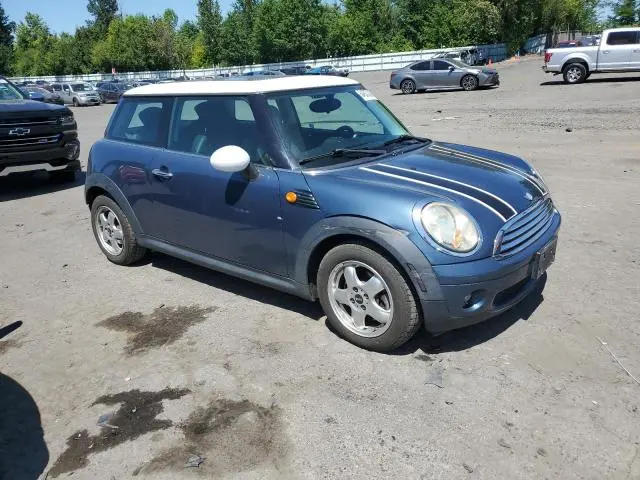 2010 MINI COOPER   