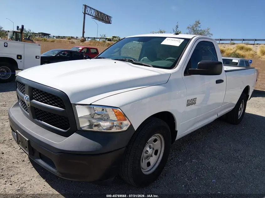 2018 RAM 1500 TRADESMAN  4X2 8' BOX