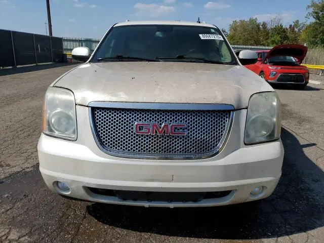 2011 GMC YUKON XL DENALI  