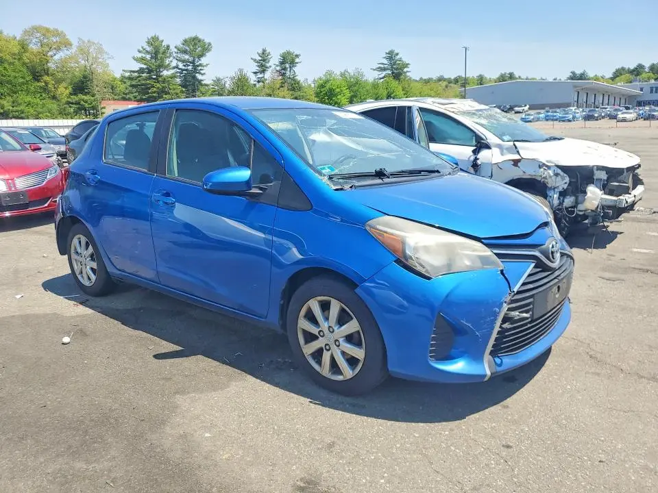 2015 TOYOTA YARIS 5-DOOR LE  