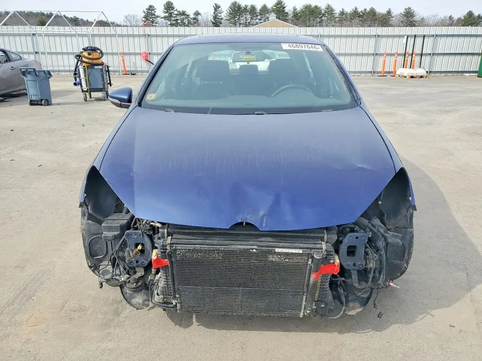 2013 VOLKSWAGEN GTI BASE  