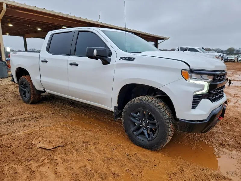 2023 CHEVROLET SILVERADO K1500 LT TRAIL BOSS  