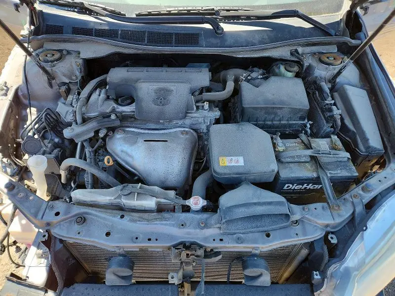 2017 TOYOTA CAMRY SE  