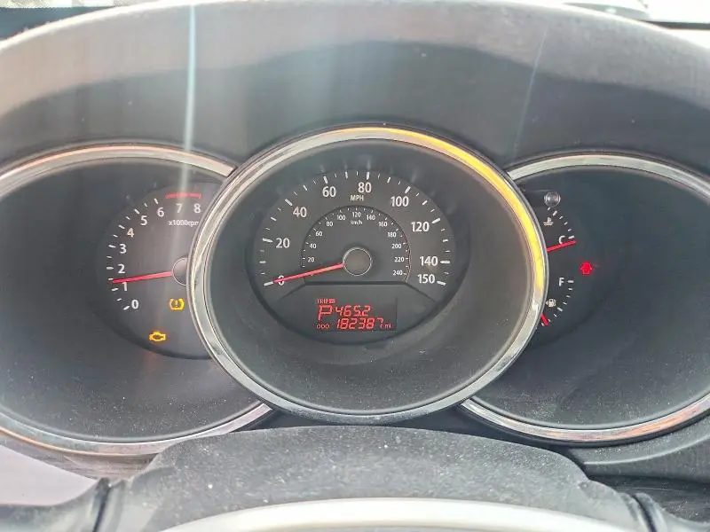 2012 KIA SORENTO LX  