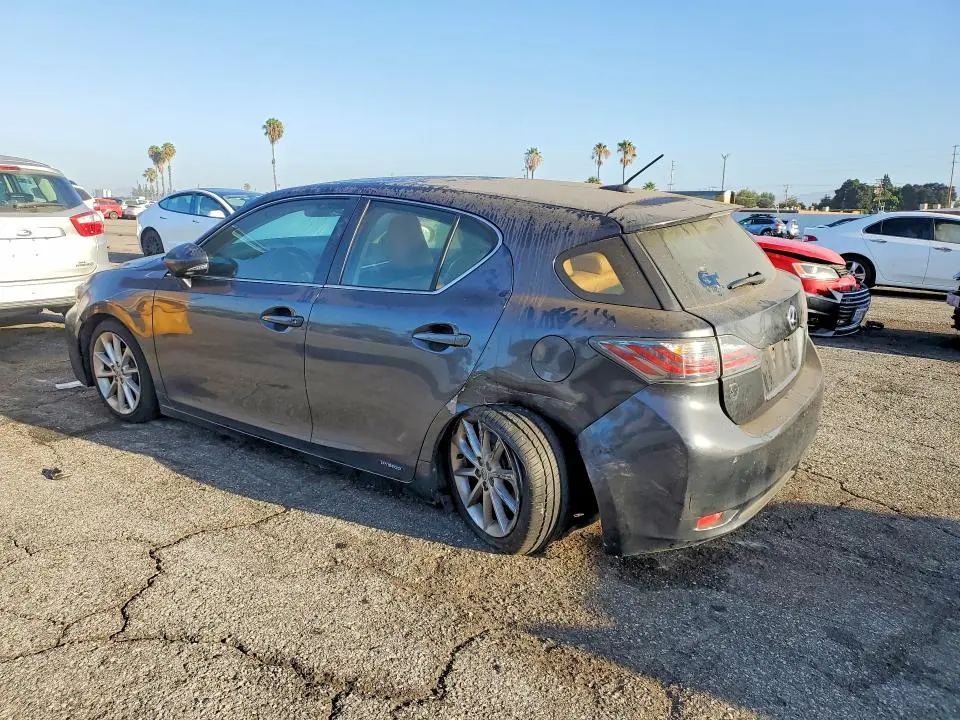 2011 LEXUS CT 200  