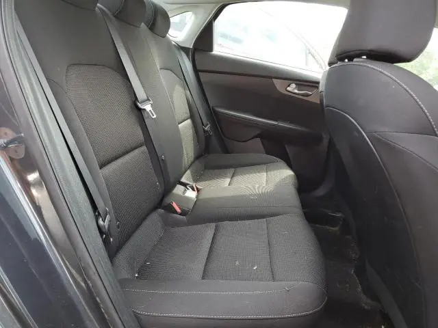 2019 KIA FORTE FE  
