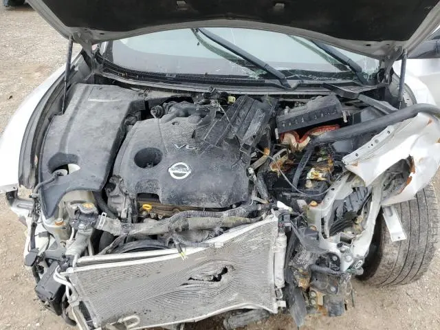 2014 NISSAN MAXIMA S  