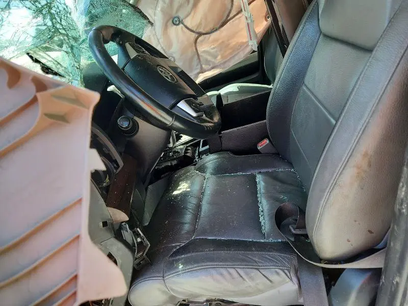 2018 TOYOTA TUNDRA DOUBLE CAB LIMITED  