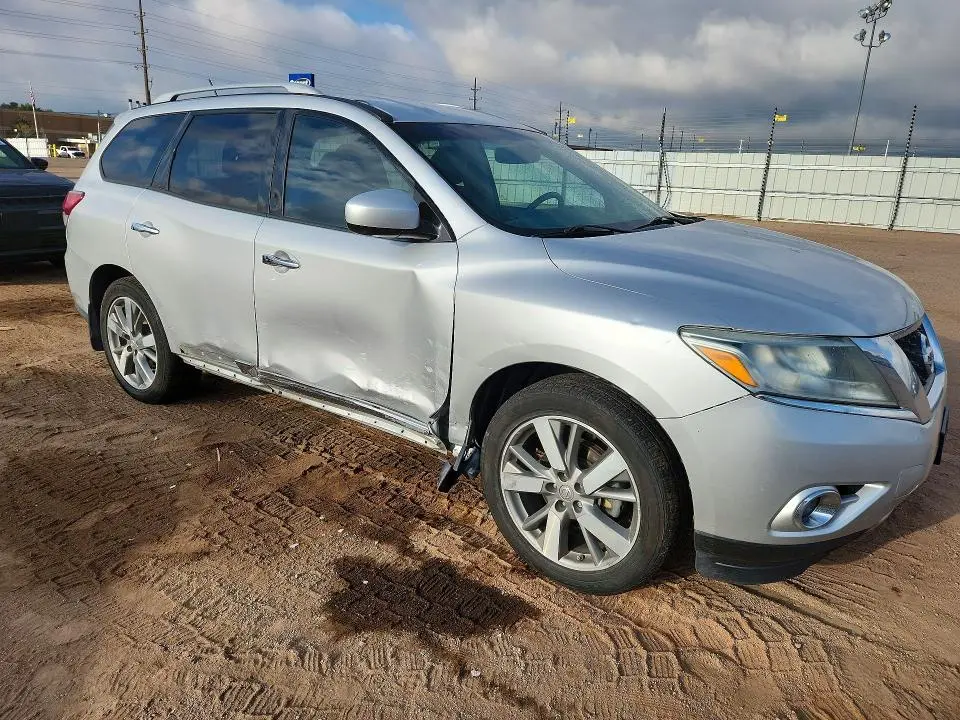 2013 NISSAN PATHFINDER S  