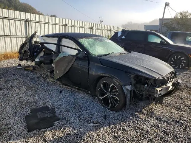 2023 NISSAN ALTIMA SR  