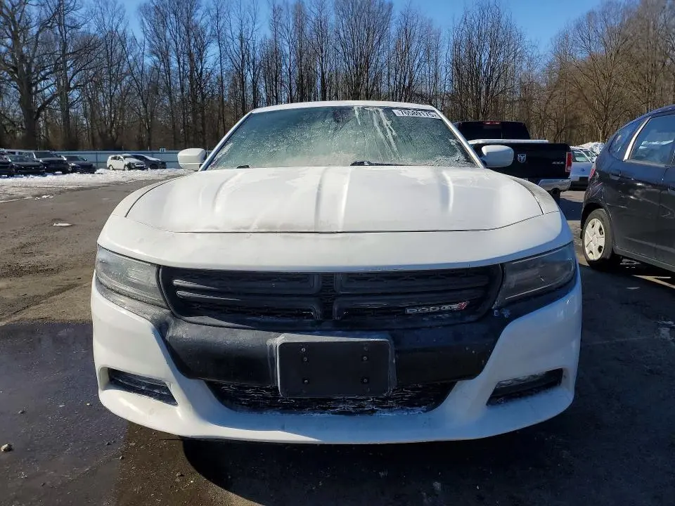 2016 DODGE CHARGER SXT  