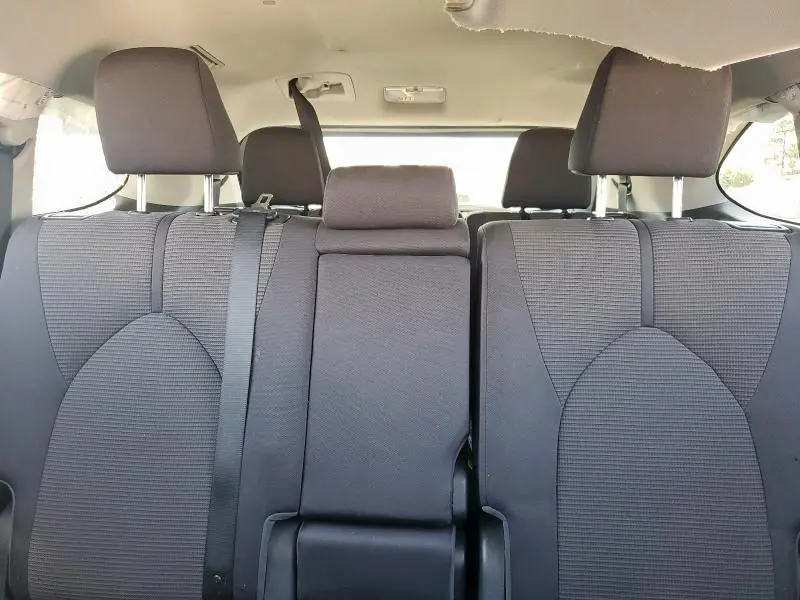 2023 TOYOTA HIGHLANDER HYBRID LE  