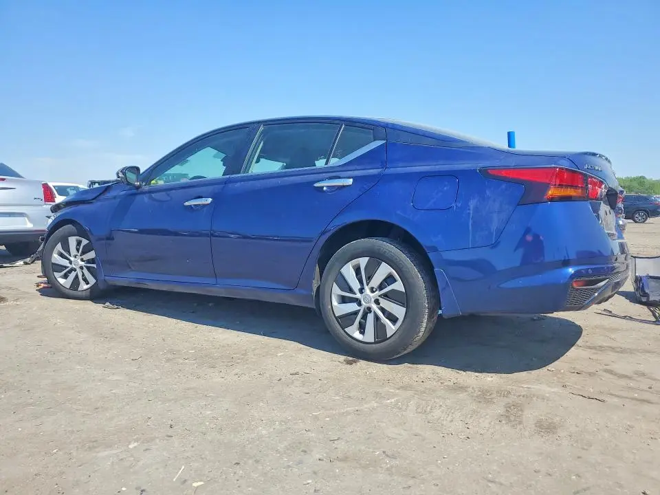 2024 NISSAN ALTIMA S  
