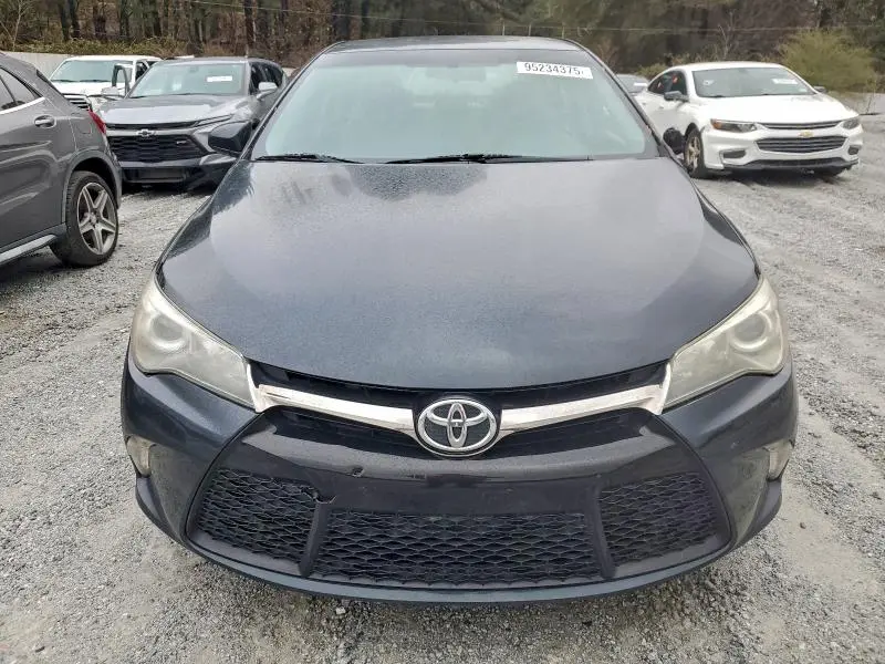 2015 TOYOTA CAMRY LE  
