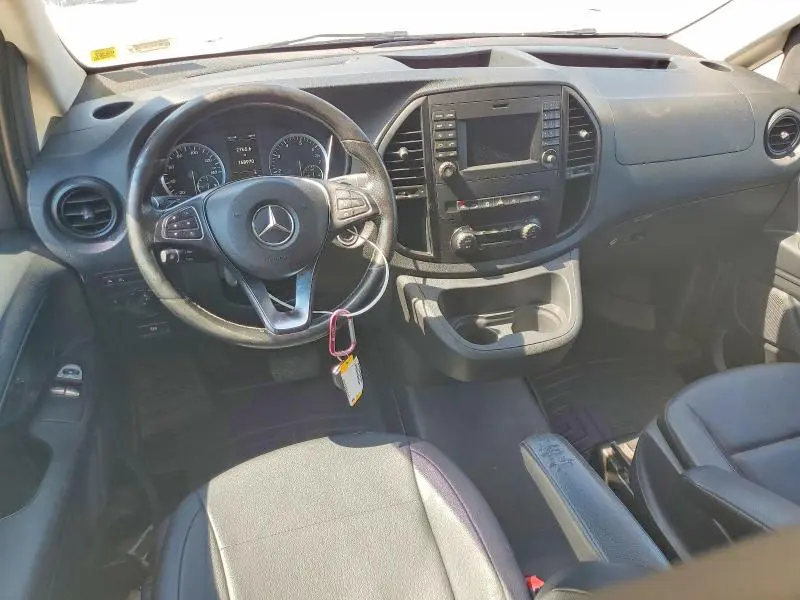 2019 MERCEDES-BENZ METRIS   