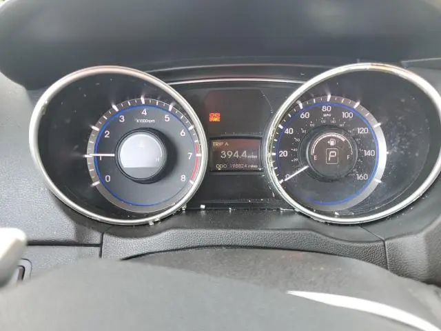 2011 HYUNDAI SONATA SE  