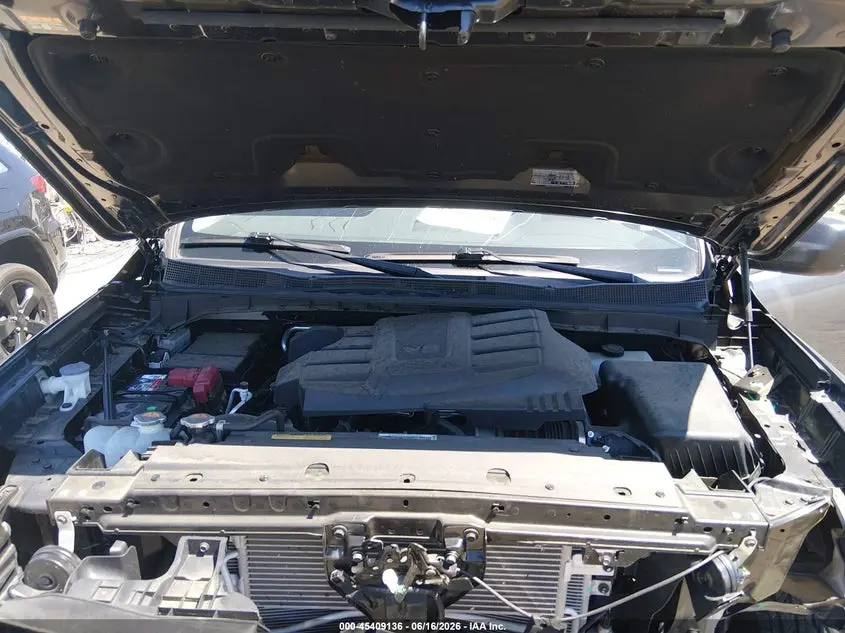 2024 NISSAN TITAN SV 4X2