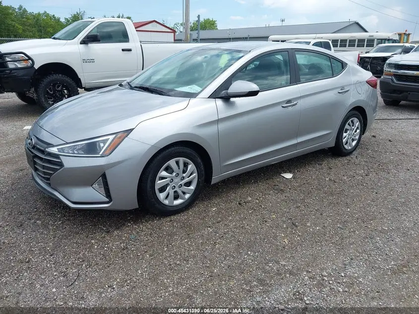 2020 HYUNDAI ELANTRA SE