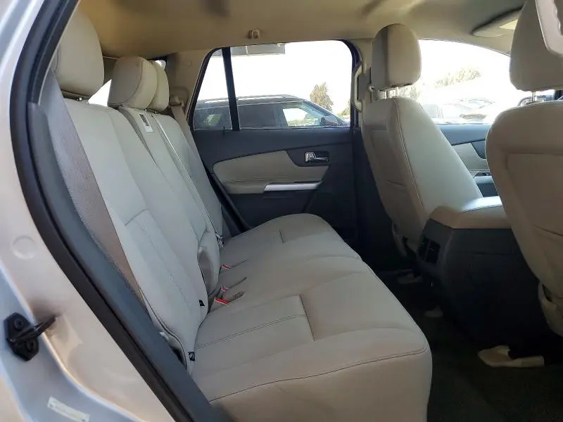 2013 FORD EDGE SE  