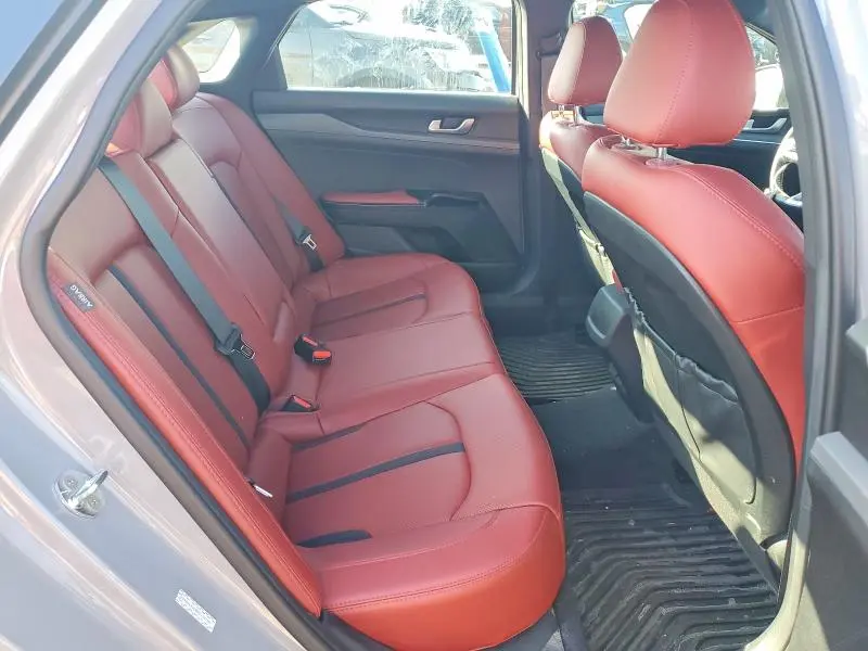 2023 KIA K5 GT LINE  