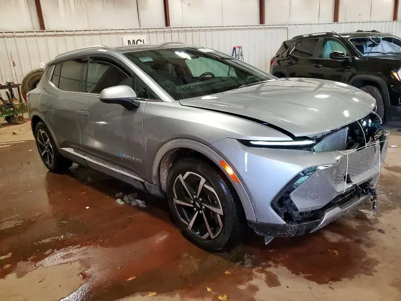 2024 CHEVROLET EQUINOX 2LT  