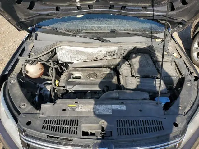 2016 VOLKSWAGEN TIGUAN S