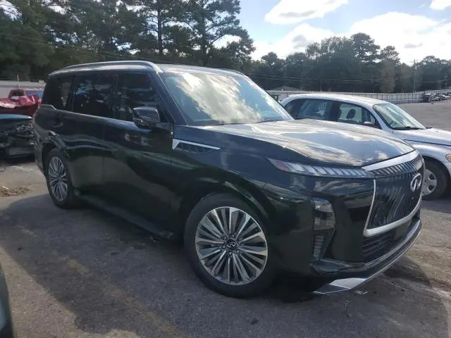 2025 INFINITI QX80 LUXE  