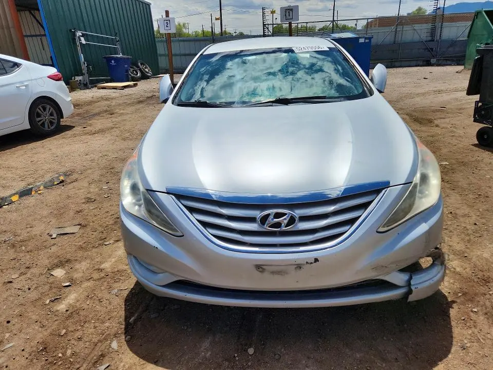 2011 HYUNDAI SONATA GLS  