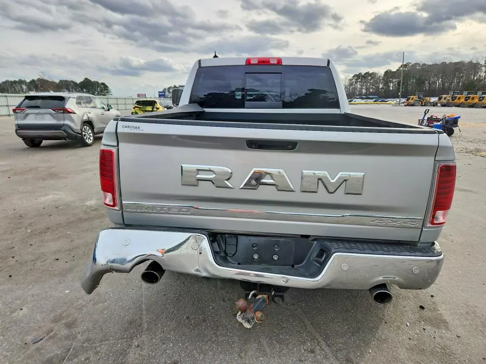 2016 RAM 1500 LONGHORN  