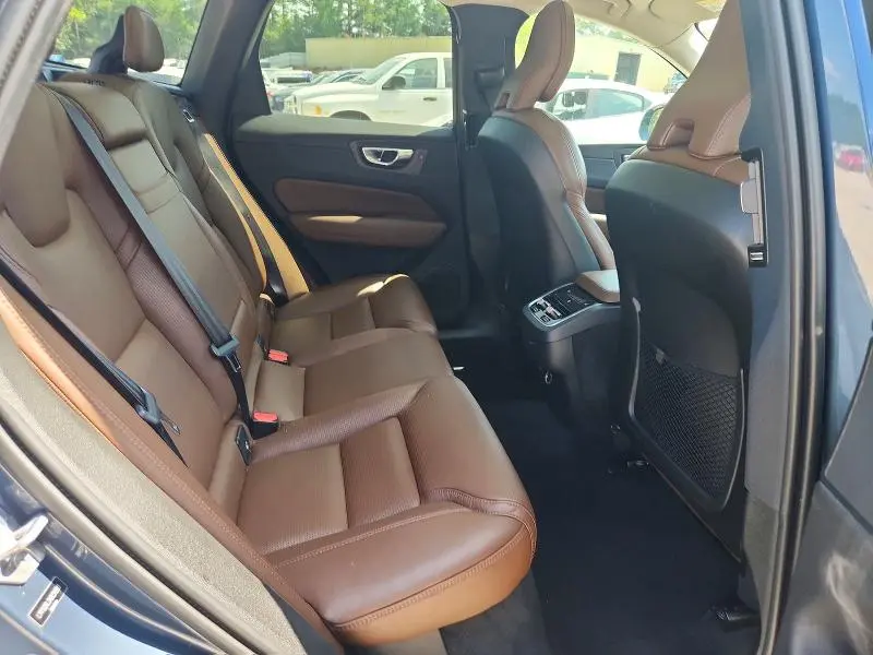 2019 VOLVO XC60 T5 INSCRIPTION  